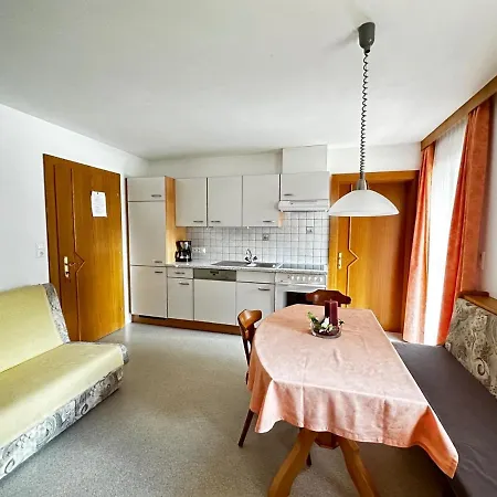 Apartment Haus Luxer