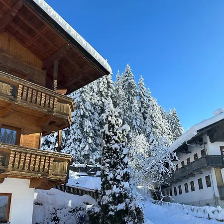 Haus Luxer *