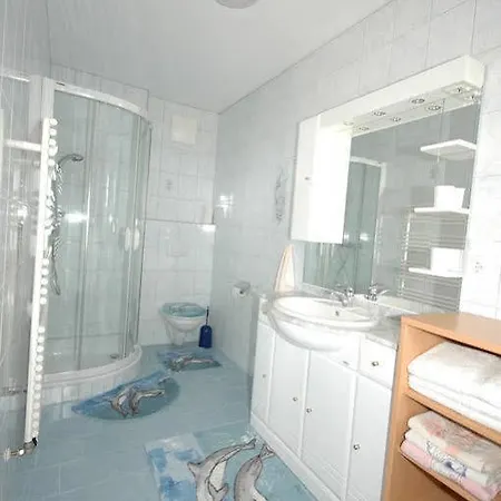Apartment Haus Luxer