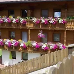 Appartamento Haus Luxer