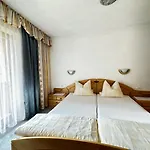 아파트 Haus Luxer 아우파흐