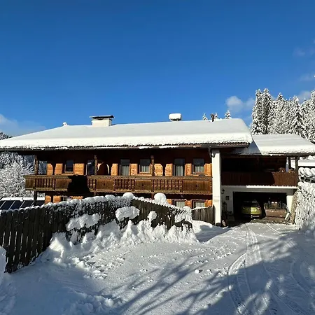 아파트 Haus Luxer 아우파흐