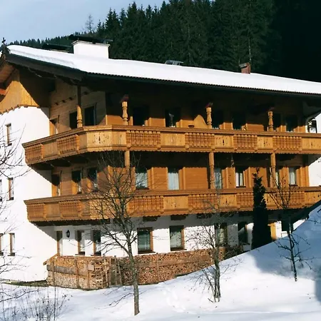 Haus Luxer *